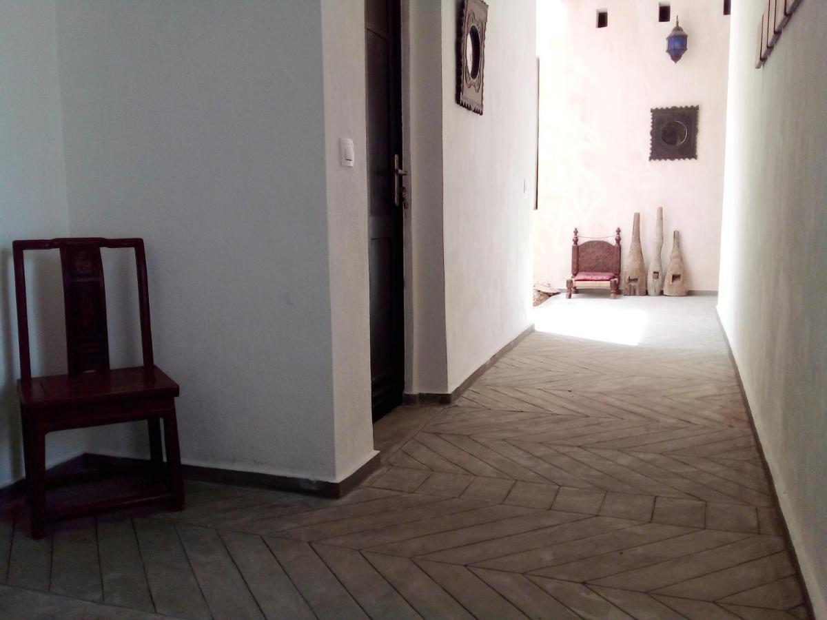 Cytyz Appart Hotel Mahajanga Exterior photo